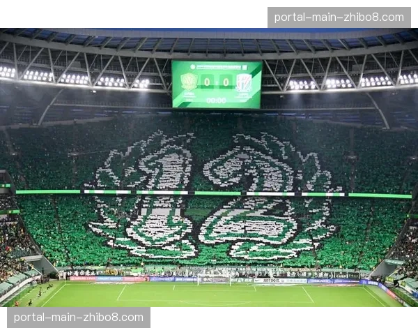 拉斯帕尔马斯vs马略卡,主队球迷展示巨幅TIFO致敬球队历史射手王