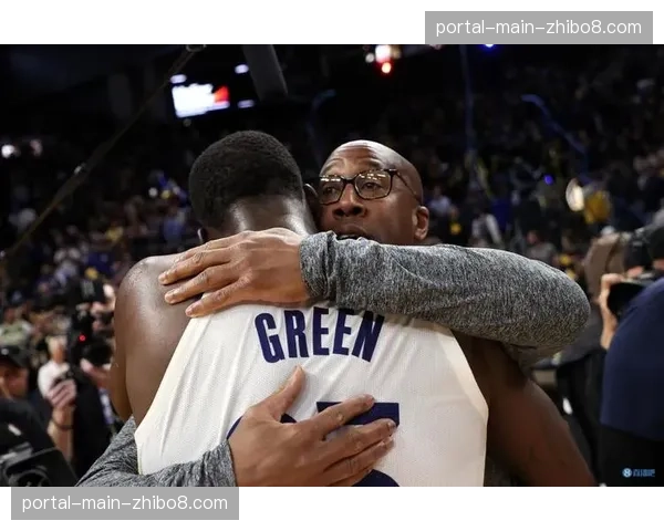 底特律红翼与年轻核心雷蒙德达成一份八年长约 底特律红翼与年轻核心雷蒙德达成一份八年长约